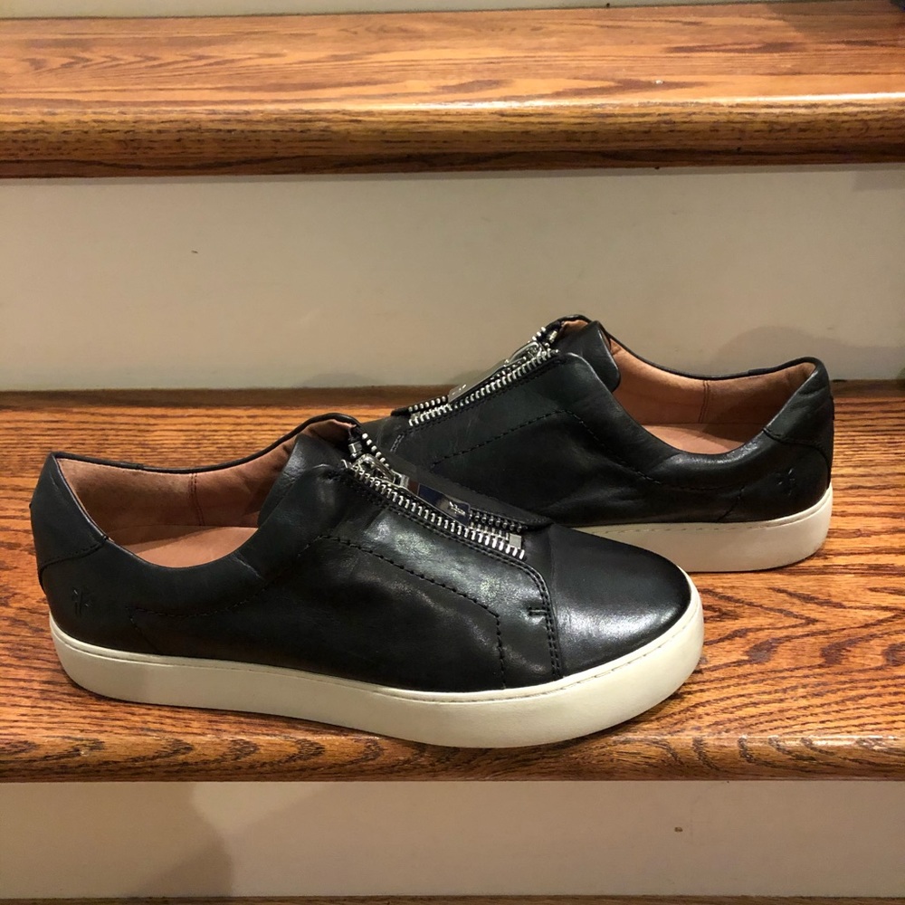 Frye Women’s Zipper Sneaker